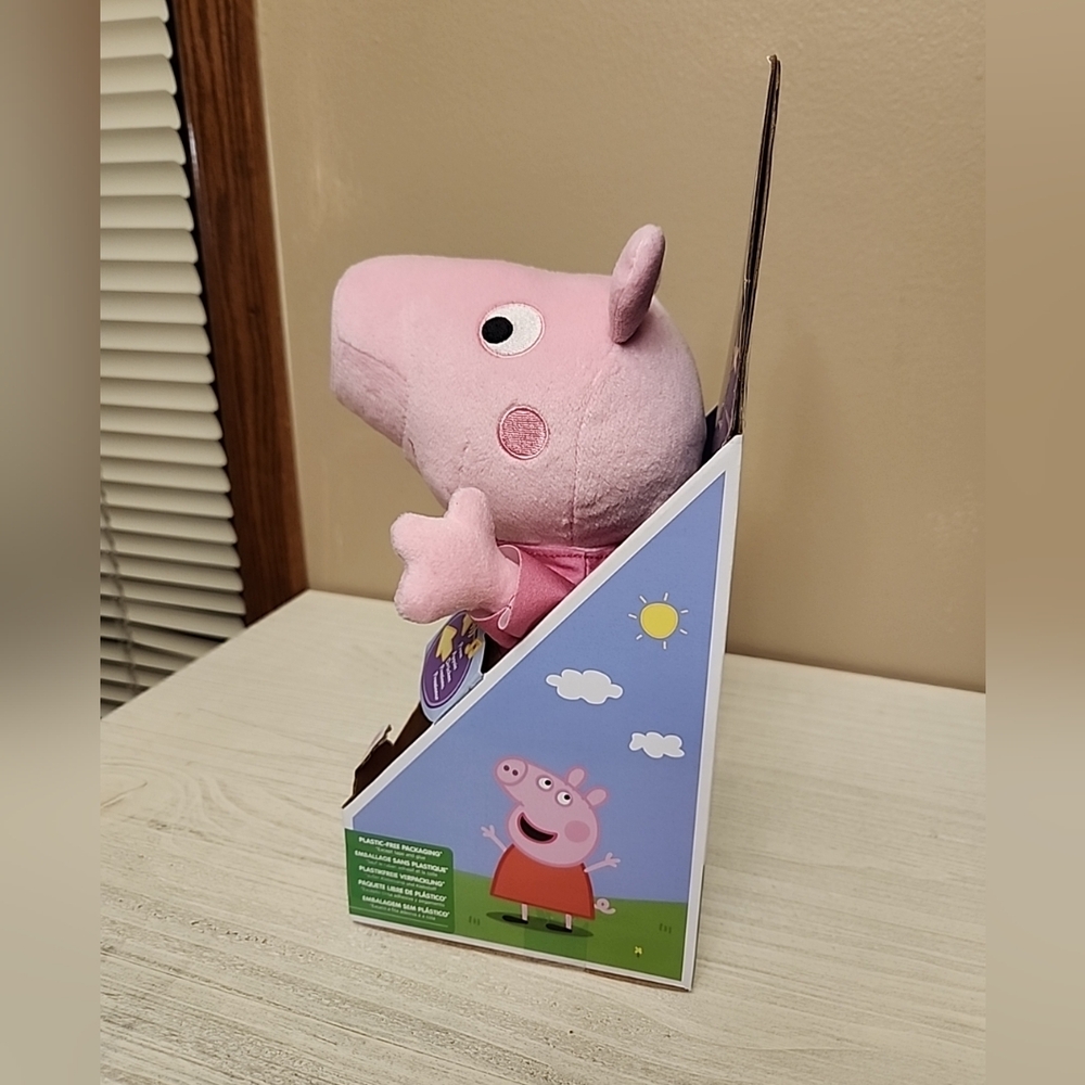 Peppa Pig Peppa’s Bedtime Lullabies Singing Plush Doll with Teddy Bear Sleep Toy - Picture 4 of 4